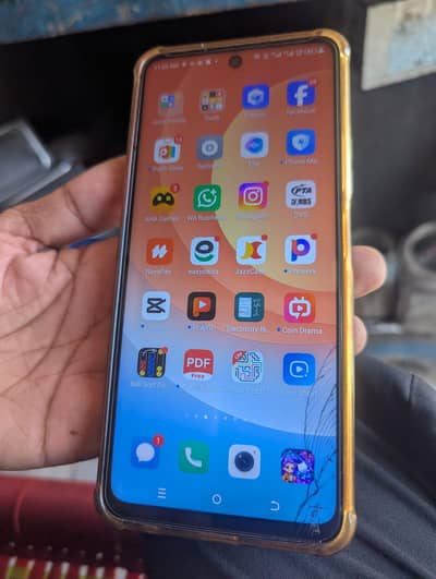 Tecno Camon 19