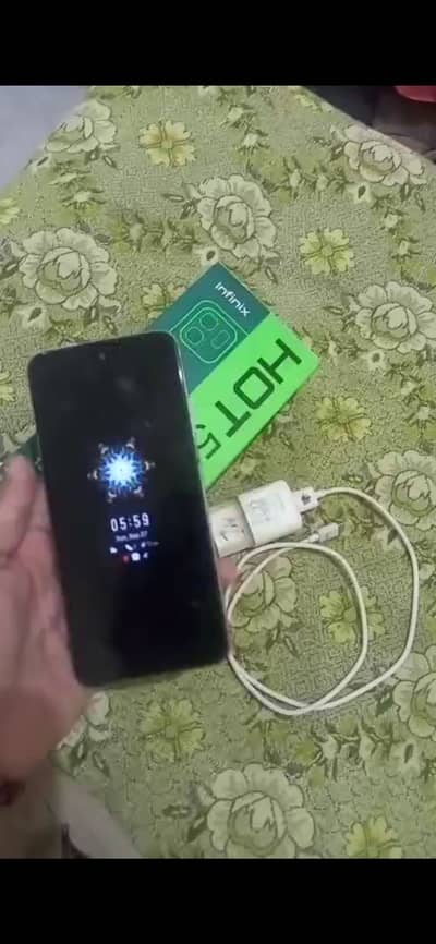 Infinix Hot 50i