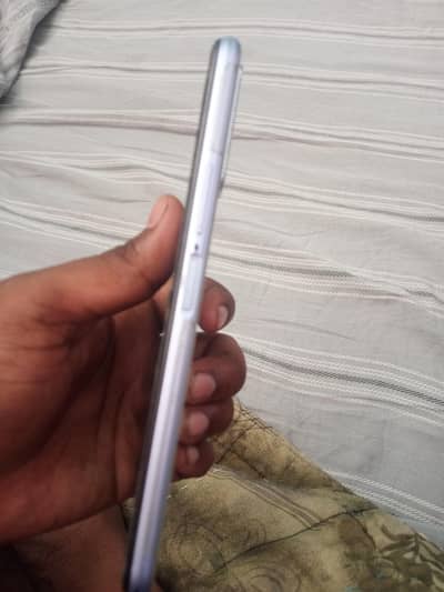 Vivo Y20