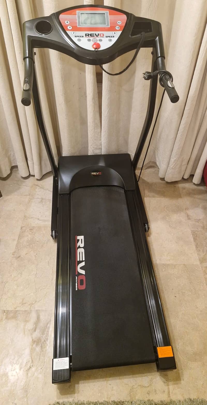 Motorized Treadmill Rt 101 1
