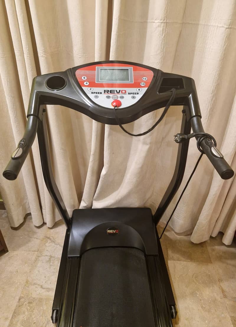 Motorized Treadmill Rt 101 2