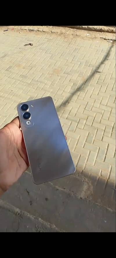 Vivo Y04