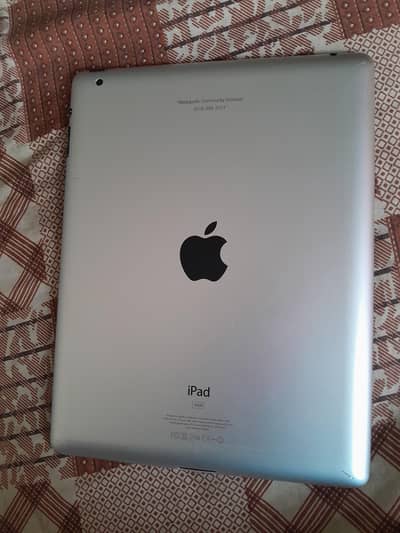 Apple ipad 16 gb speaker kharab ha screen me spot ha only for kids