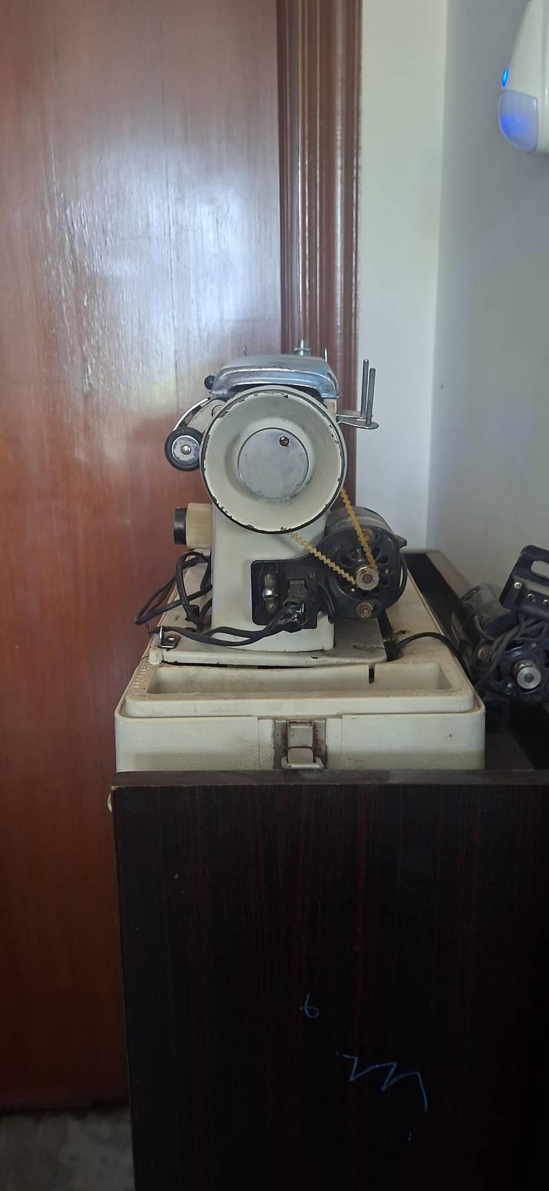 electric sewing machine 2
