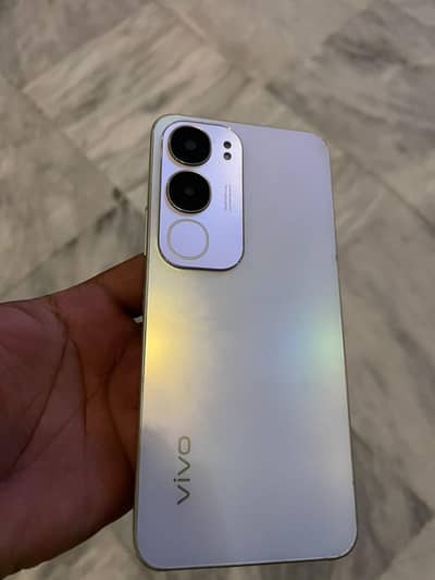 Vivo Y19s