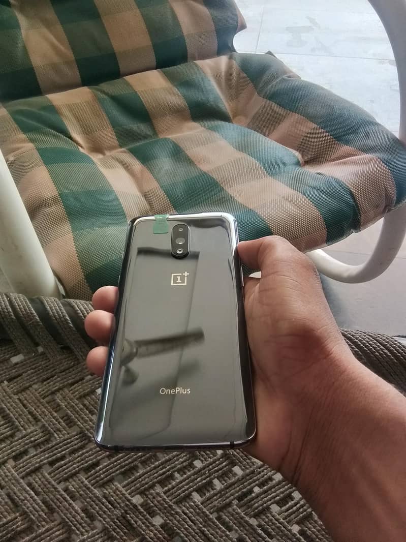 one plus 7 6