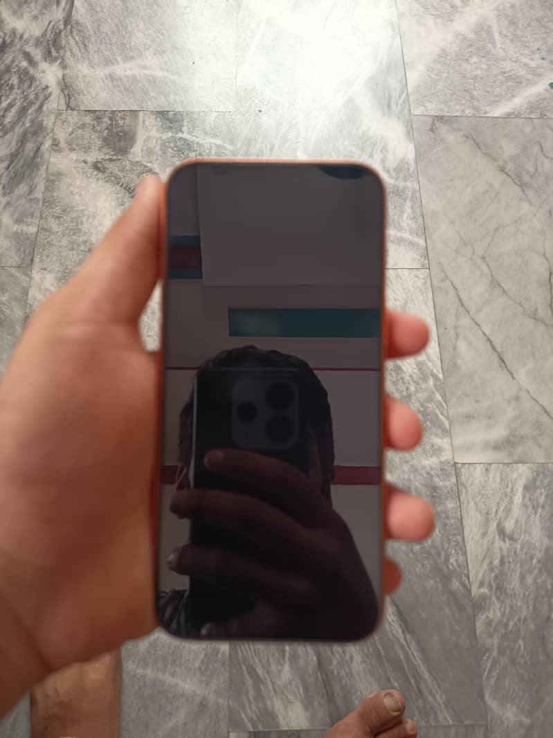 Apple iPhone 17 Pro Max 6