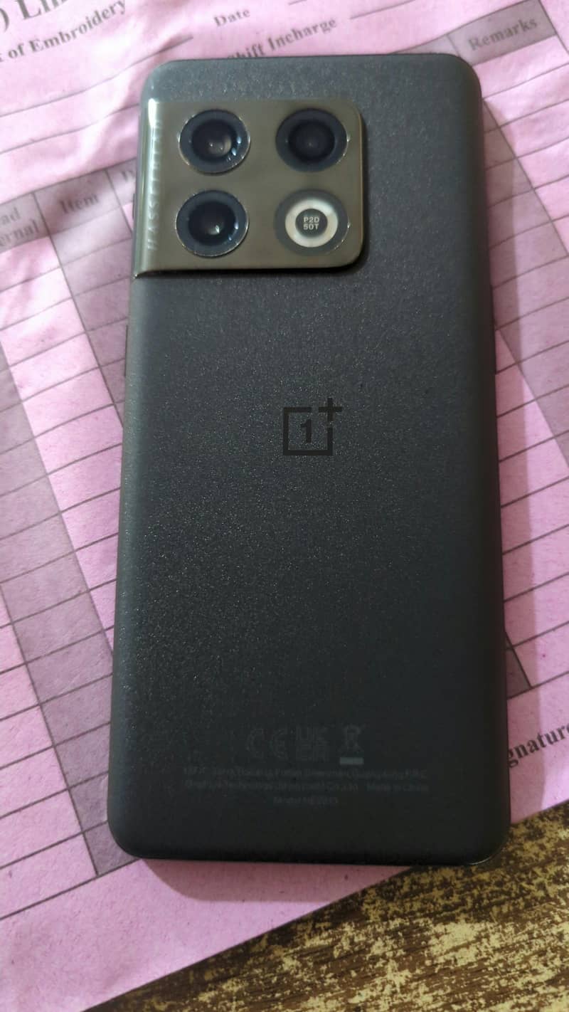 One Plus 10 Pro 5
