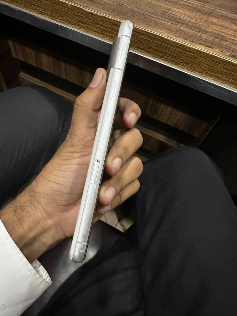 Google Pixel 7 3