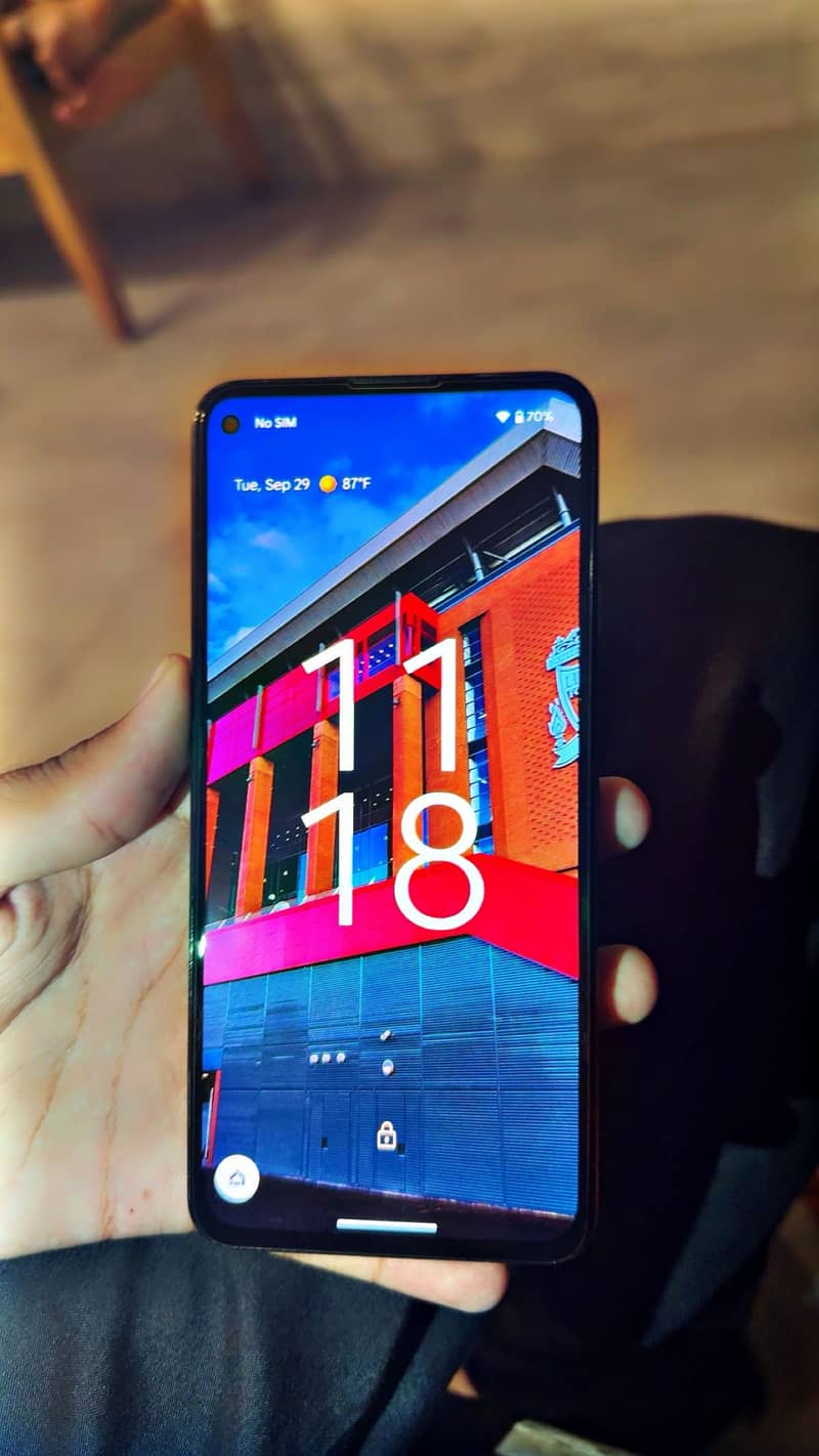 Google Pixel 5a 1