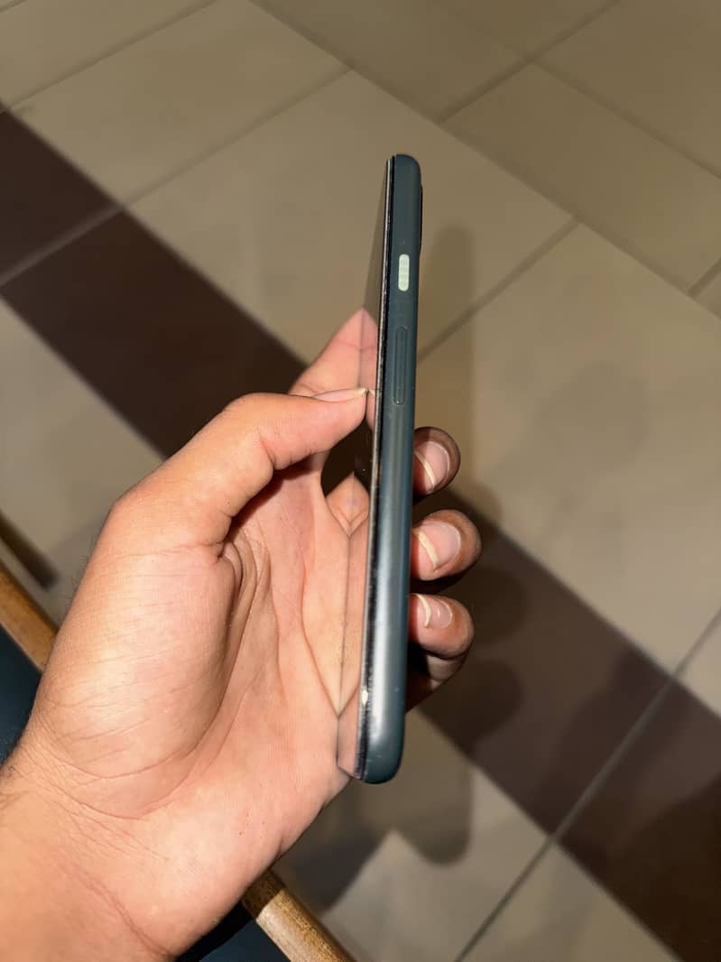 Google Pixel 5a 5