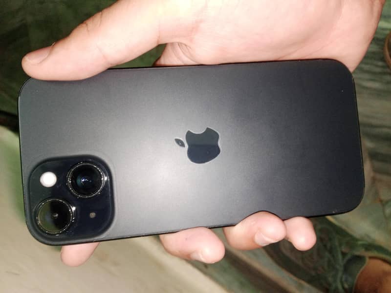 Apple iPhone 15 0