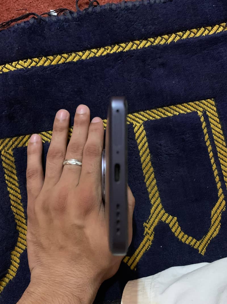 Realme 13 Plus 3