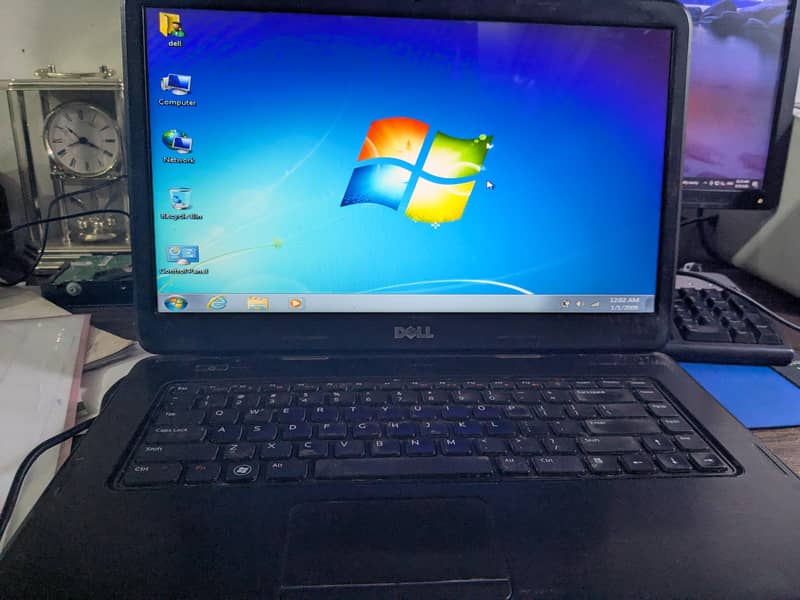 Dell i3 0