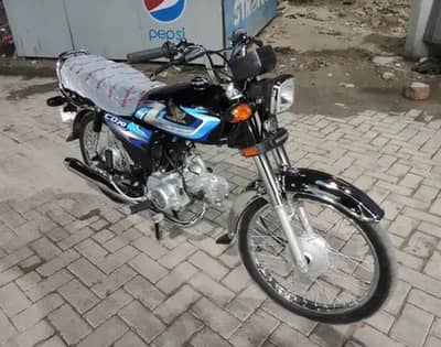 HONDA CD 70 2027 ZERO METER HAI 400KILOMETER ONLY