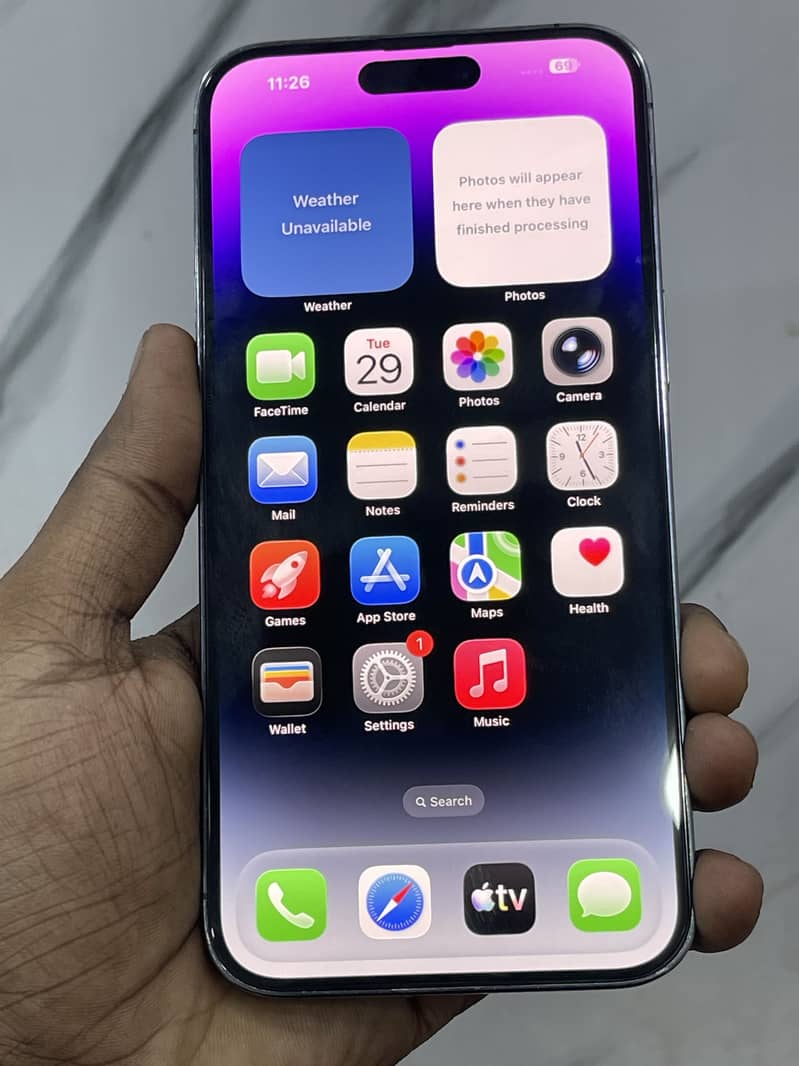 Apple iPhone 14 Pro Max 1