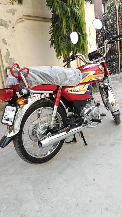 brand new condition Honda 70 model 2025