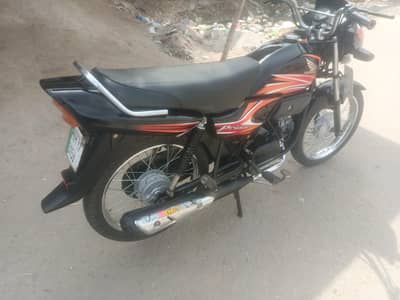 Honda pridor Multan number 0*3-0*9*6*1-51-9-7-7
