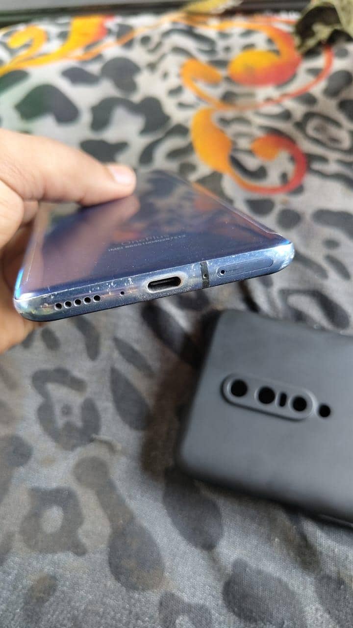 One Plus 7 Pro 4