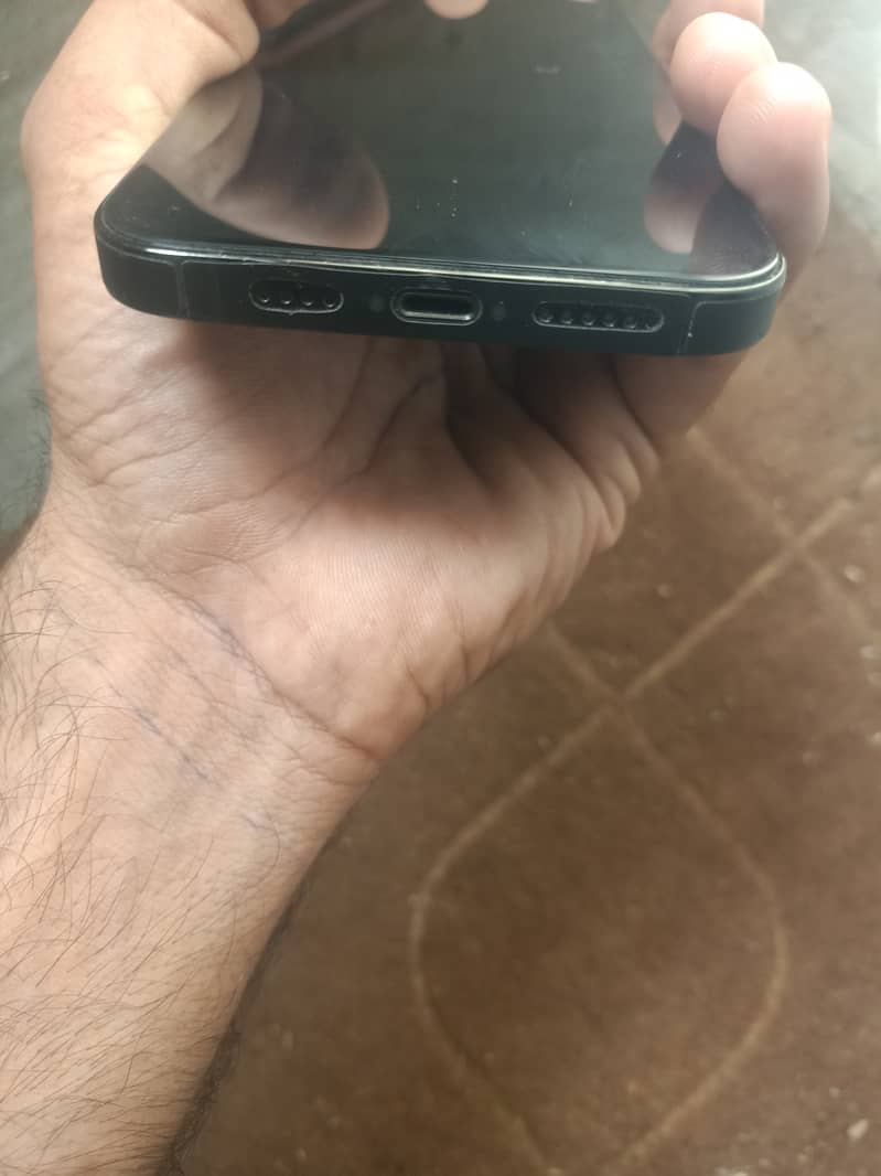 Apple iPhone 14 Pro Max 2