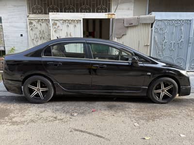 Honda Civic 2007 1.8 i-VTEC Automatic – Smooth Drive