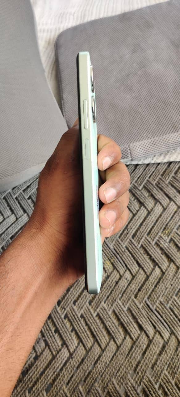 Realme Note 60x 6