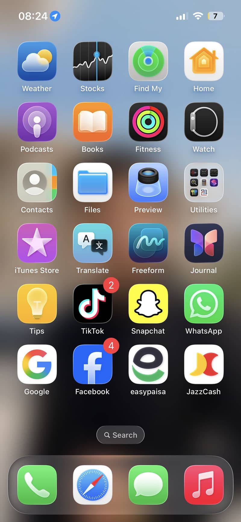 Apple iPhone 13 1