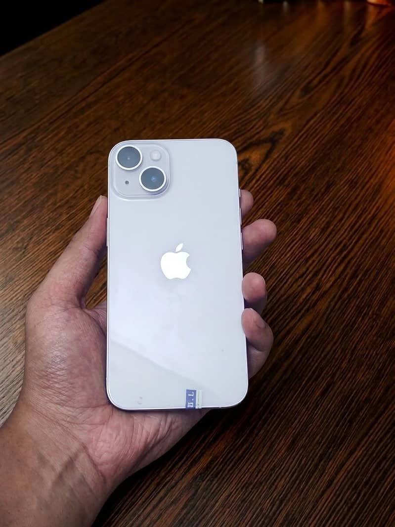 Apple iPhone 14 0