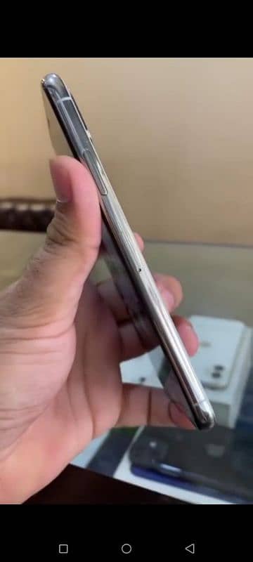 iPhone x 256 GB official PTV God condition