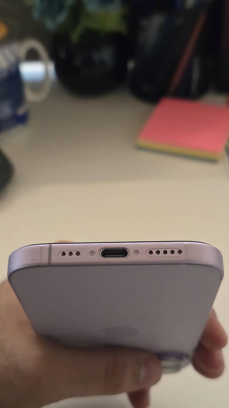 Apple iPhone 17 - PTA Approved | 256GB | 98% Battery | 9.9/10 2