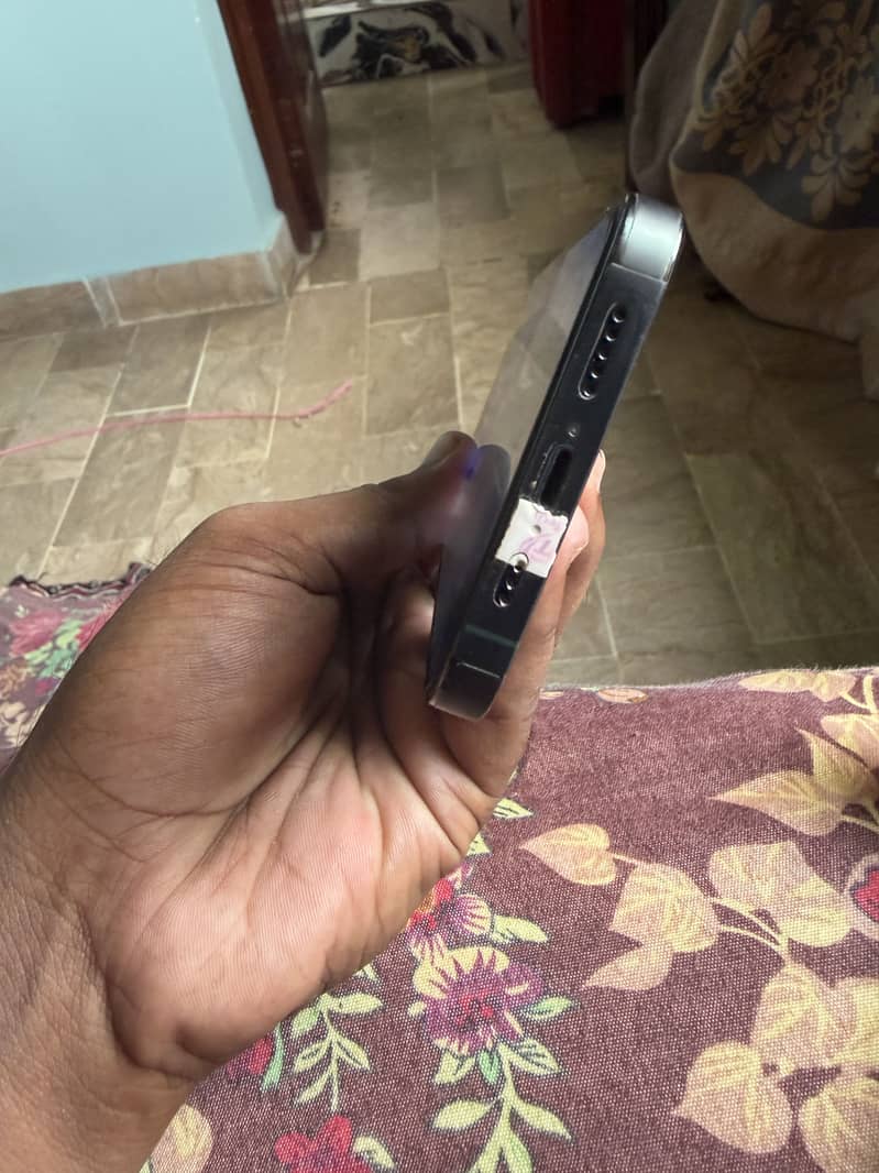 Apple iPhone 13 Pro 5
