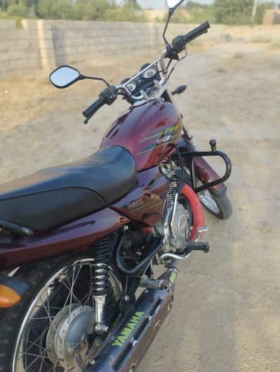 Yamaha YB 125Z 2022