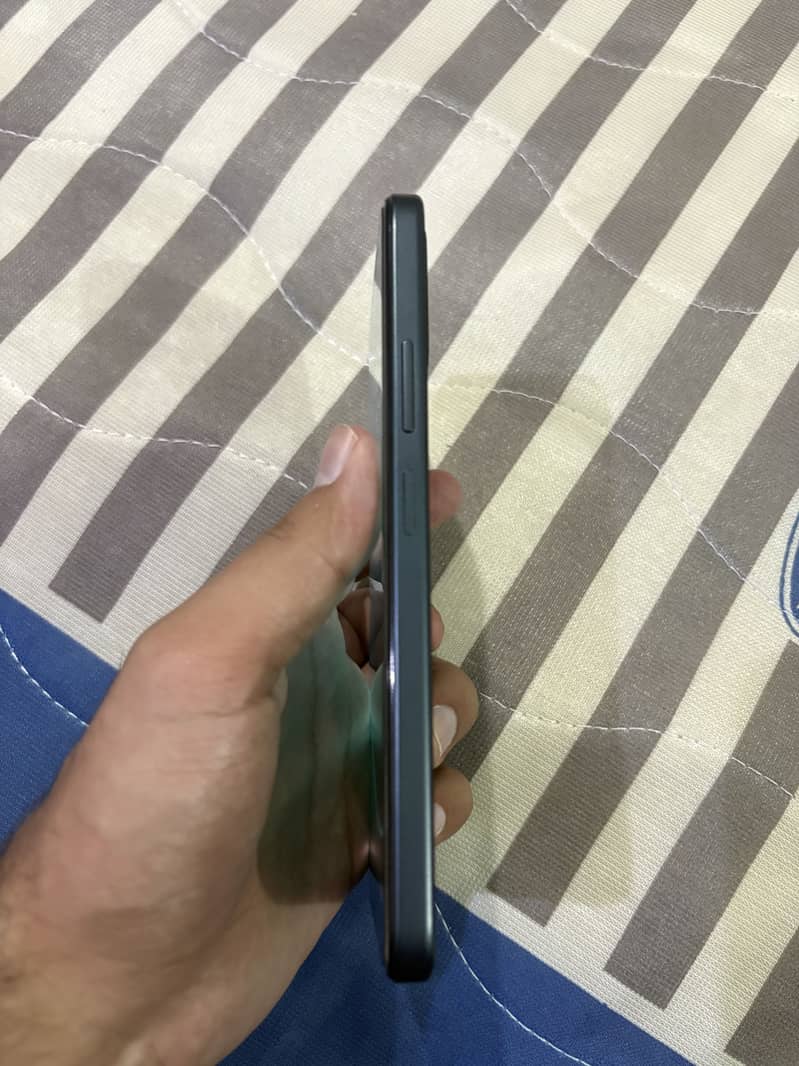 OPPO A6 4