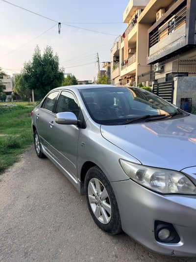 Toyota Corolla Altis 2012