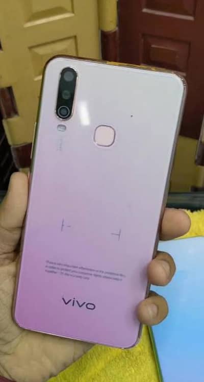 Vivo Y17s