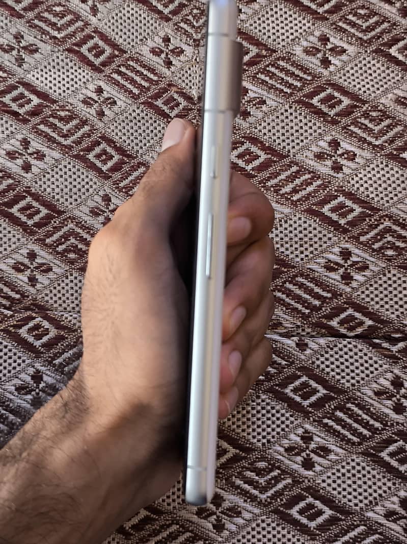 Google Pixel 7 2