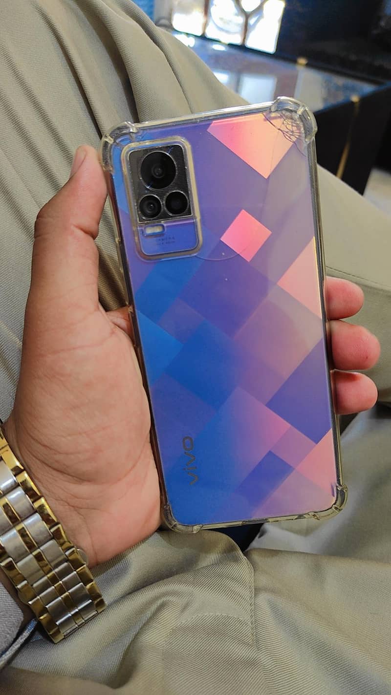 Vivo V21e 1