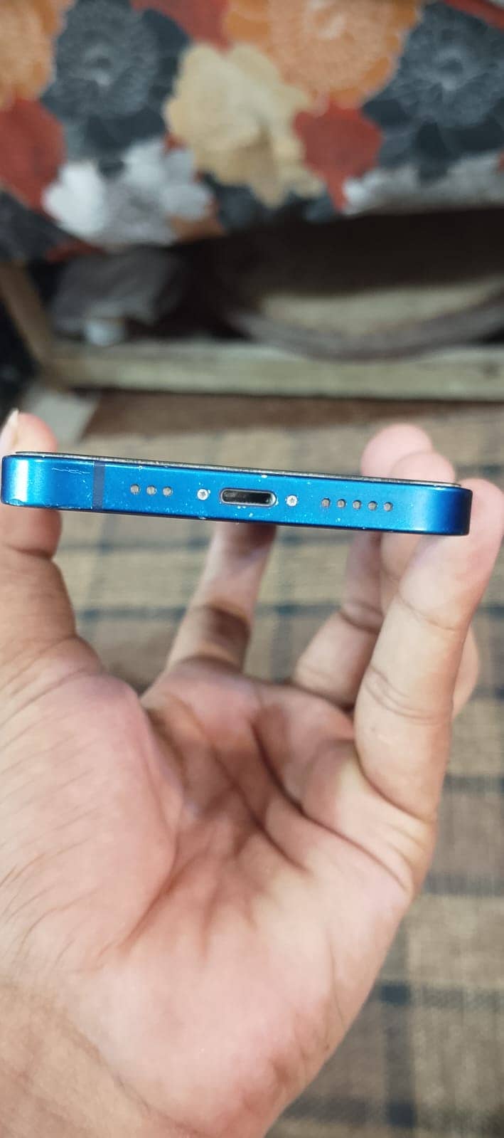 Apple iPhone 12 3