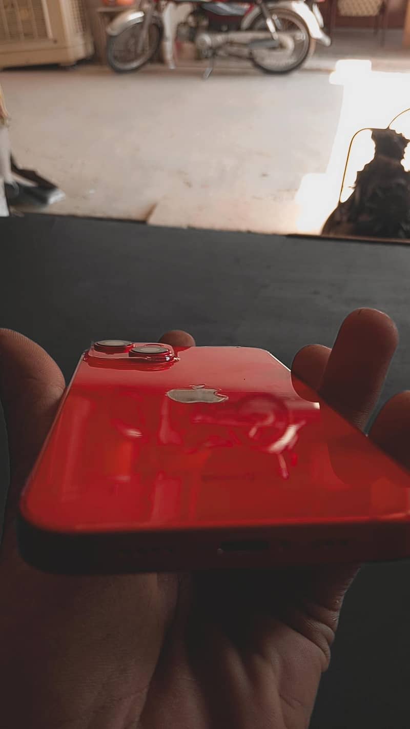 Apple iPhone 14 2