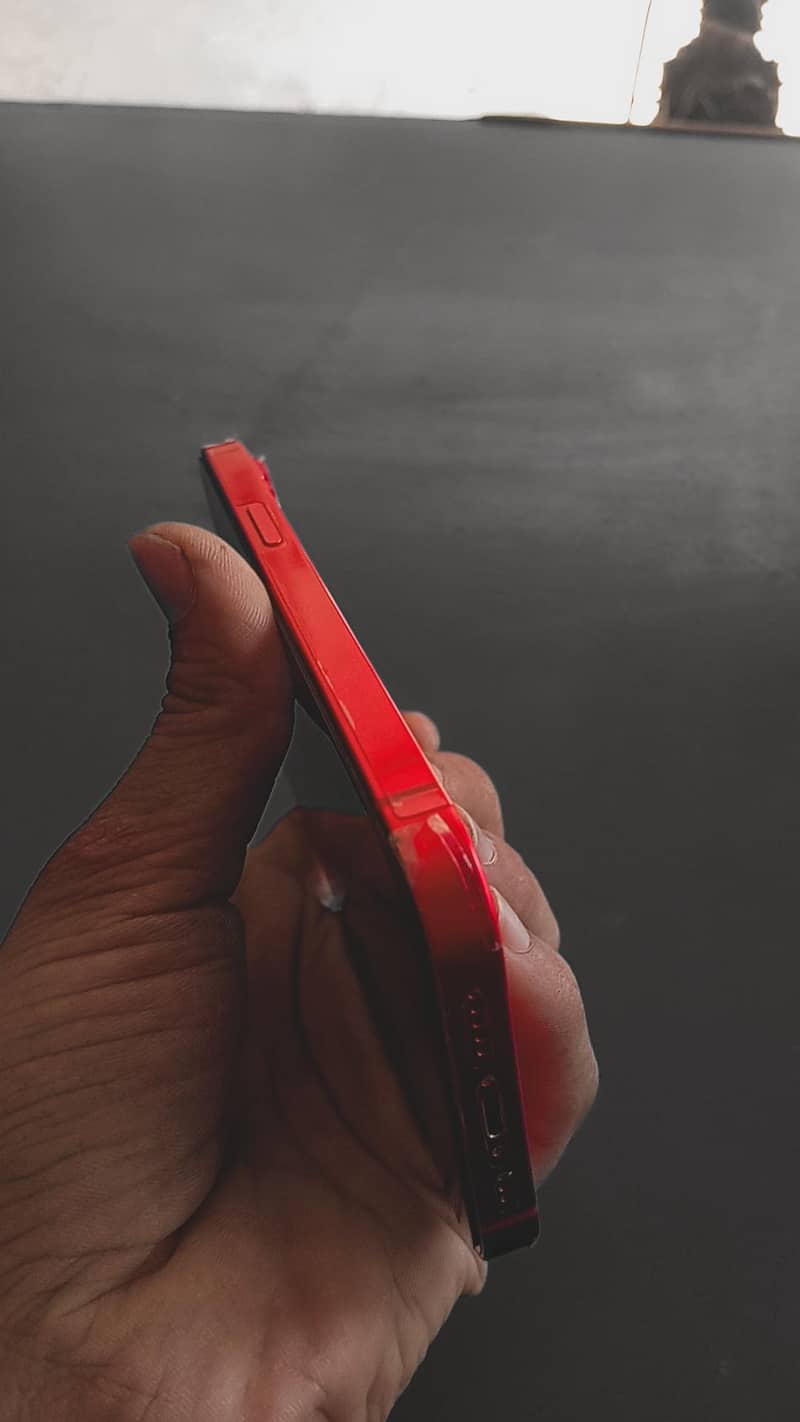 Apple iPhone 14 5