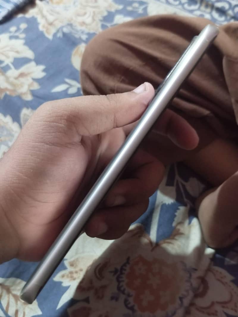 Infinix note edge 0