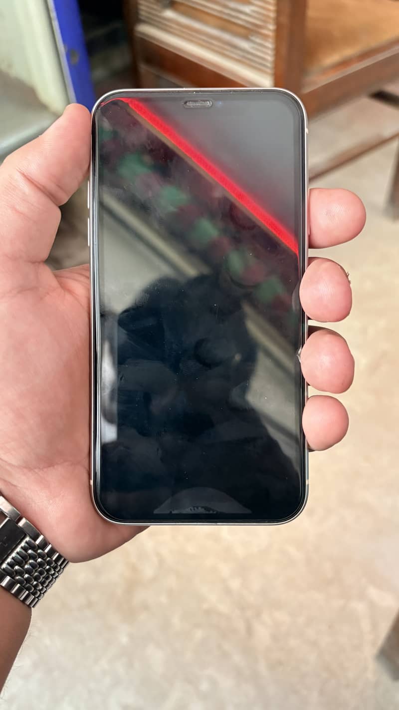 Apple iPhone 11 5