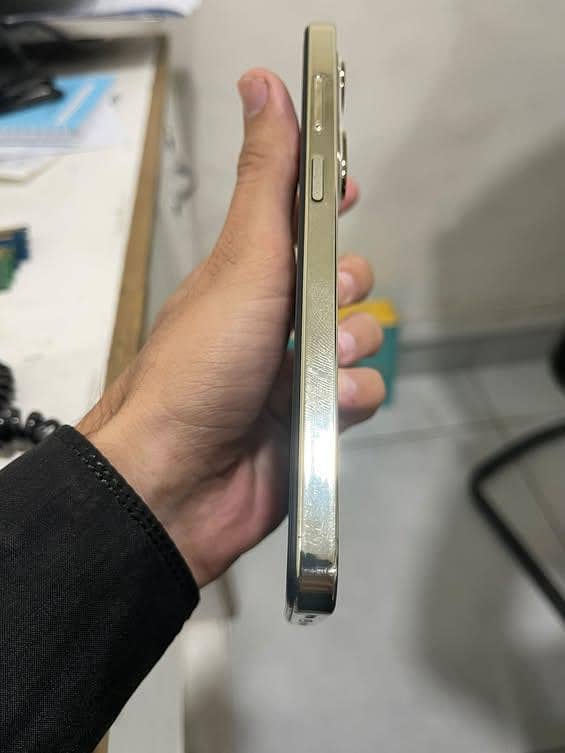 G'Five Note 25 Ultra 1