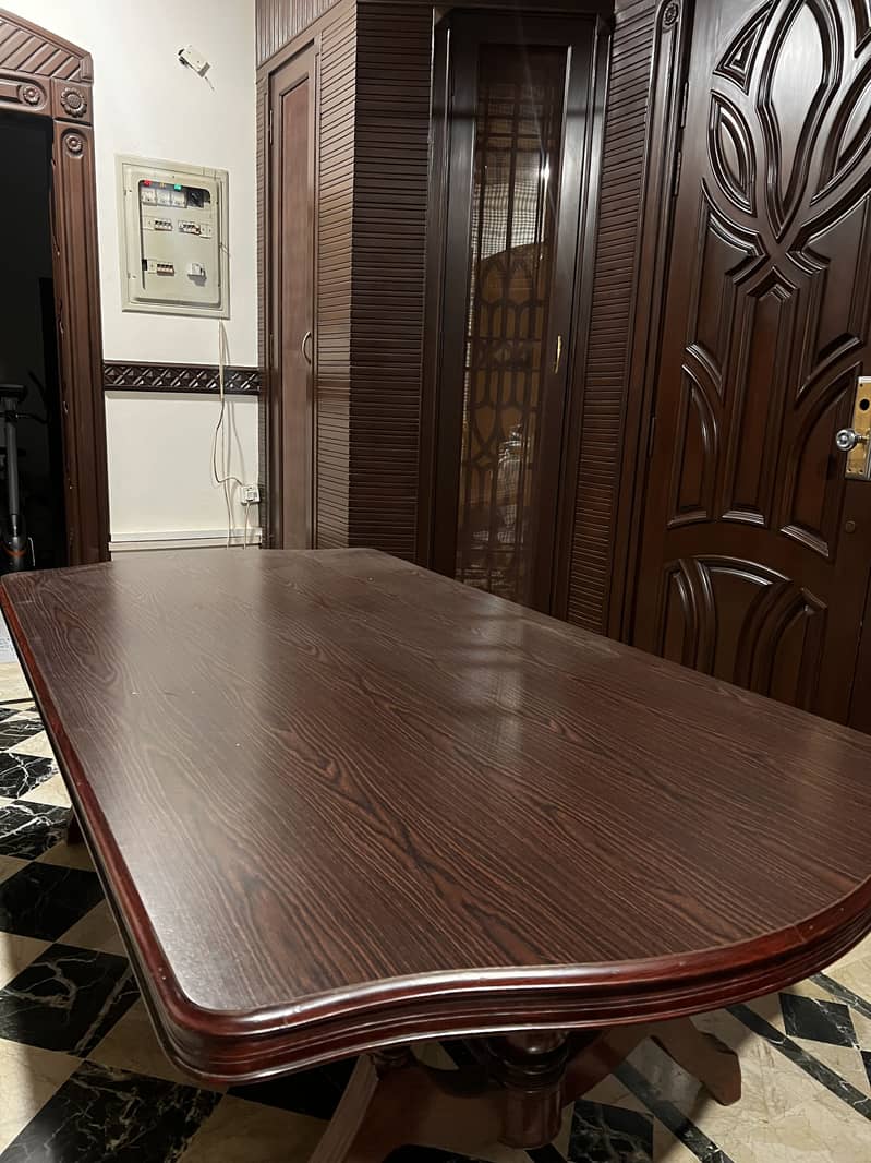 Dining table 5