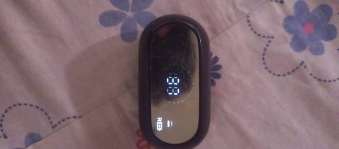 airbuds VIP sound VIP backup 1 side working only