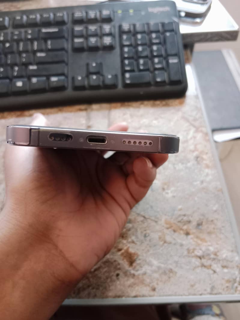 Apple iPhone 14 Pro Max 5