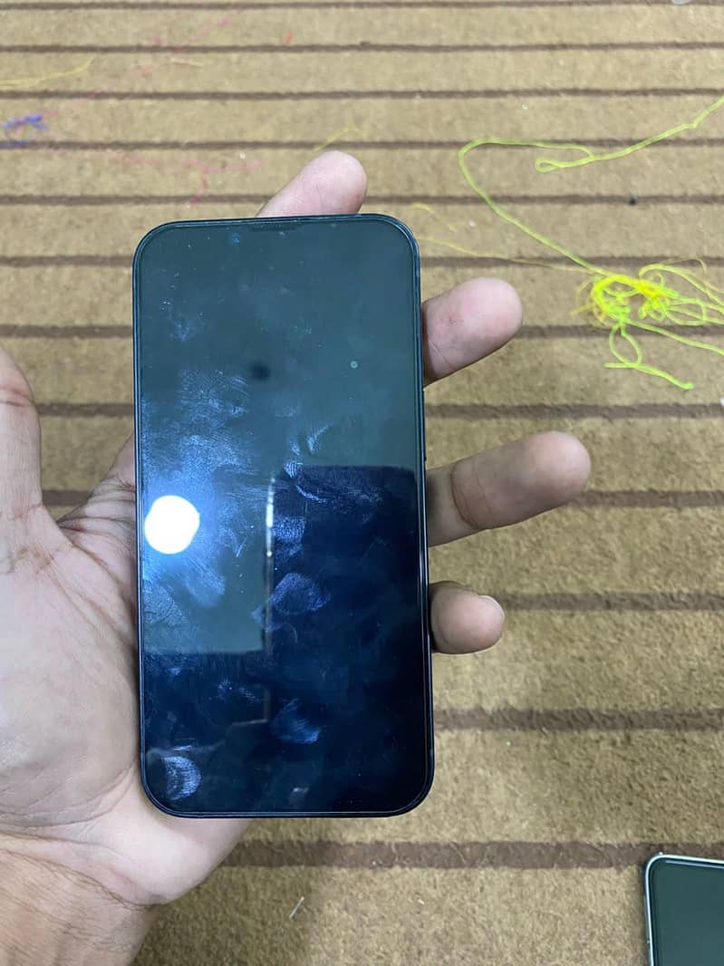 Apple iPhone 14 1