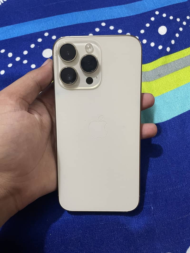 Apple iPhone 14 Pro Max 0
