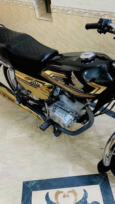 Honda 125 self gold edition 24/25