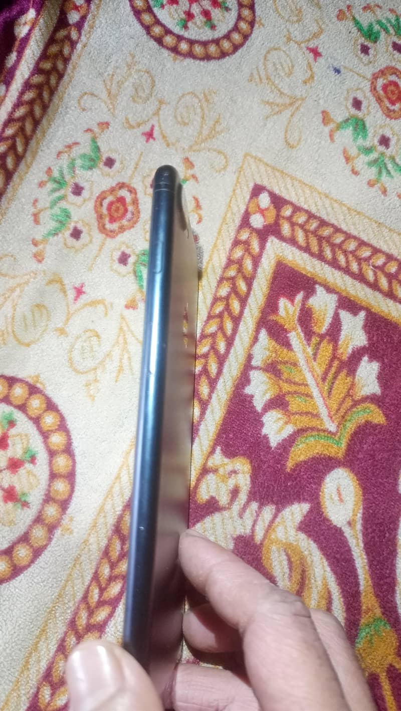 Apple iPhone 7 Plus 5